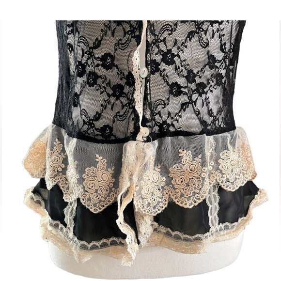 Azelhazel lace blouse medium ruffles black cream pearl buttons - Picture 3 of 5